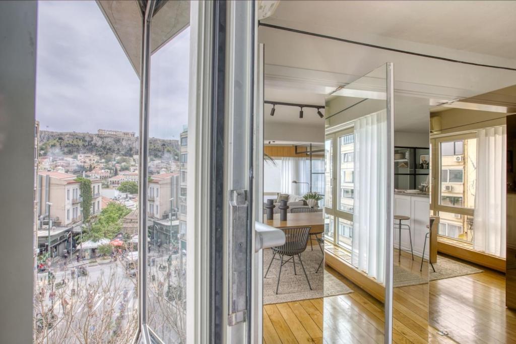 Sunny Luxury Loft,Stunning Acropolis View, Jacuzzi Leilighet Athen Eksteriør bilde